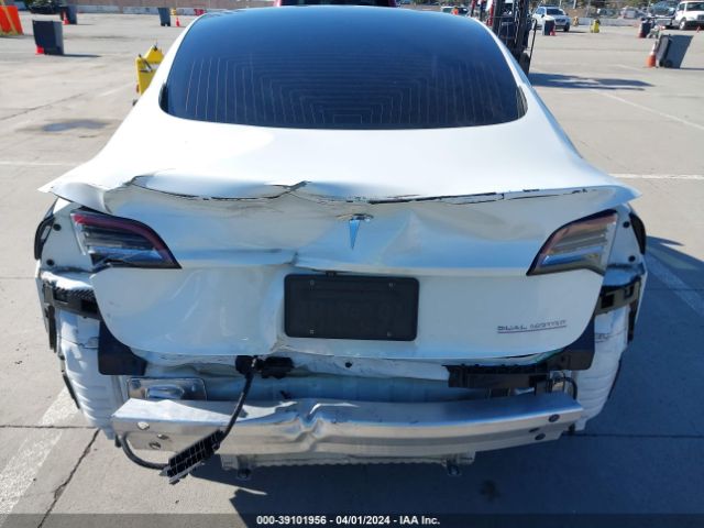 Photo 5 VIN: 5YJ3E1EB8KF514133 - TESLA MODEL 3 