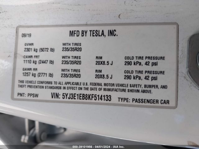 Photo 8 VIN: 5YJ3E1EB8KF514133 - TESLA MODEL 3 