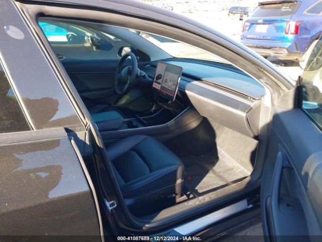 Photo 4 VIN: 5YJ3E1EB8LF600849 - TESLA MODEL 3 