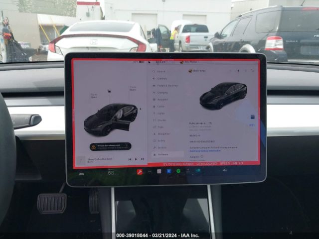 Photo 6 VIN: 5YJ3E1EB8LF621801 - TESLA MODEL 3 