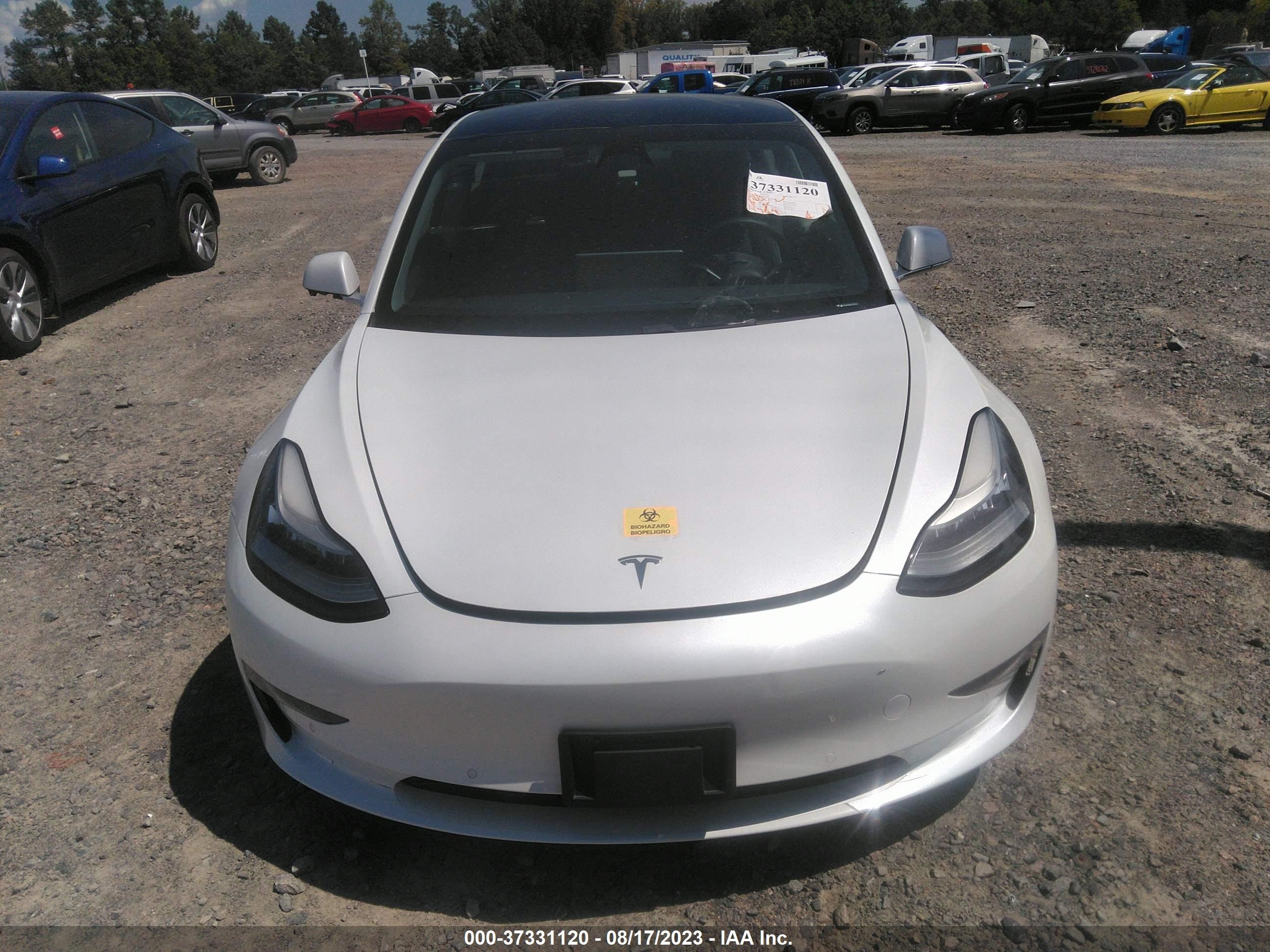 Photo 11 VIN: 5YJ3E1EB8LF637142 - TESLA MODEL 3 