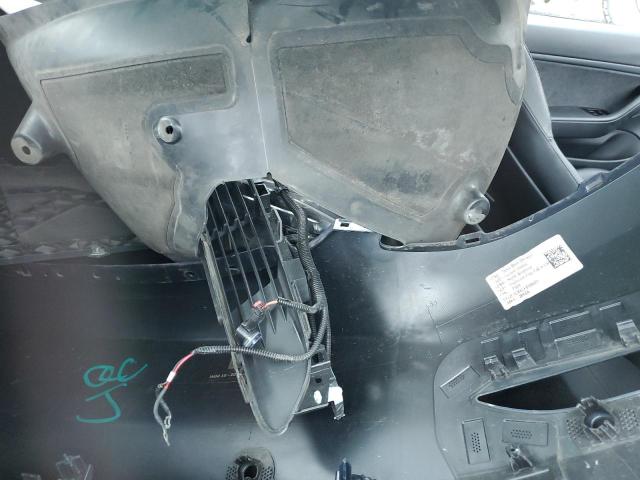 Photo 9 VIN: 5YJ3E1EB8LF800601 - TESLA MODEL 3 