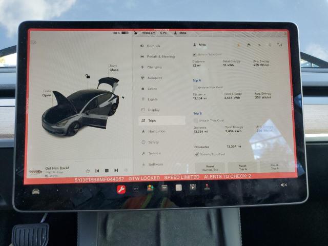 Photo 8 VIN: 5YJ3E1EB8MF044057 - TESLA MODEL 3 