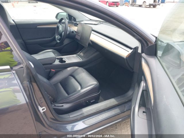 Photo 4 VIN: 5YJ3E1EB8MF044706 - TESLA MODEL 3 