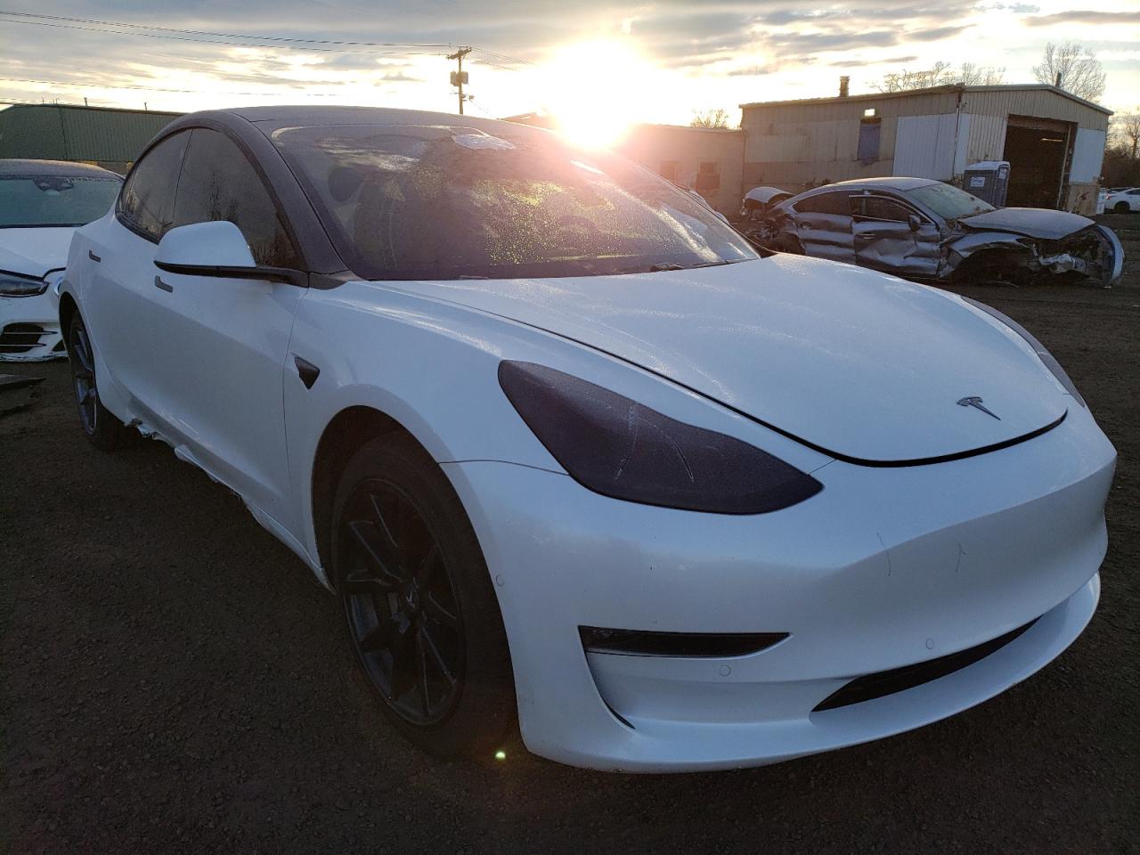 Photo 3 VIN: 5YJ3E1EB8MF059559 - TESLA MODEL 3 