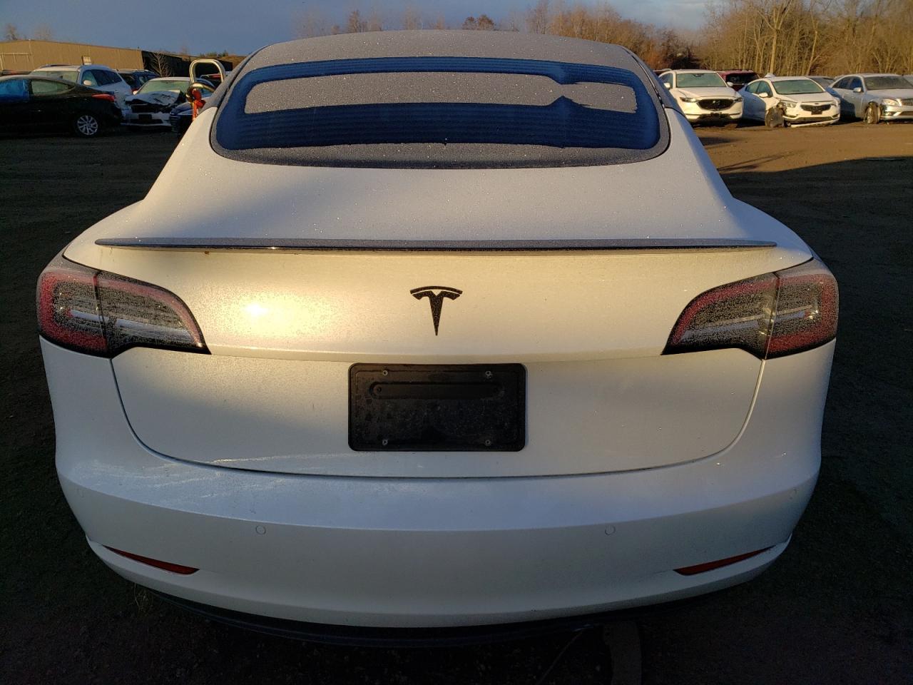 Photo 5 VIN: 5YJ3E1EB8MF059559 - TESLA MODEL 3 