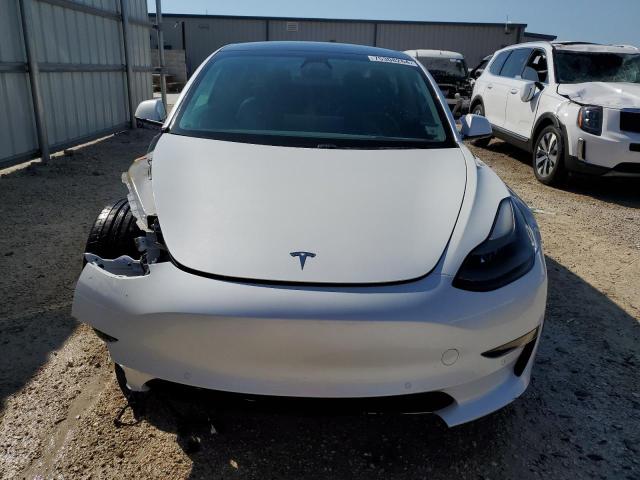 Photo 4 VIN: 5YJ3E1EB8MF902160 - TESLA MODEL 3 