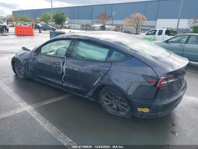 Photo 2 VIN: 5YJ3E1EB8MF999943 - TESLA MODEL 3 