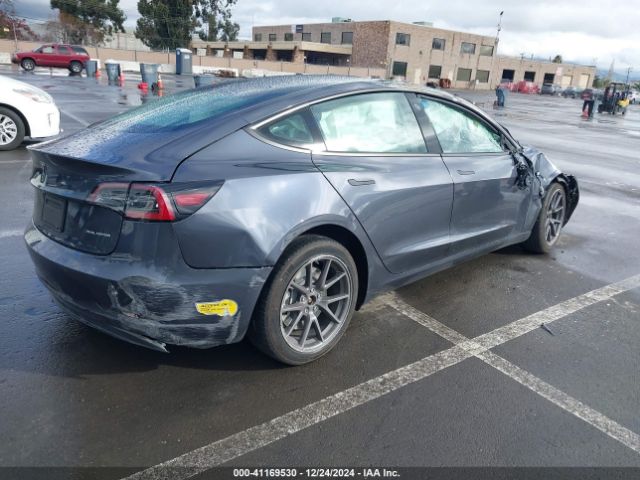 Photo 3 VIN: 5YJ3E1EB8MF999943 - TESLA MODEL 3 