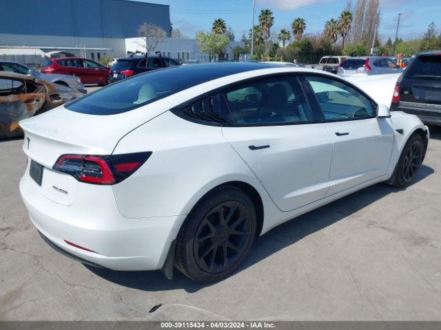 Photo 3 VIN: 5YJ3E1EB8NF125657 - TESLA MODEL 3 