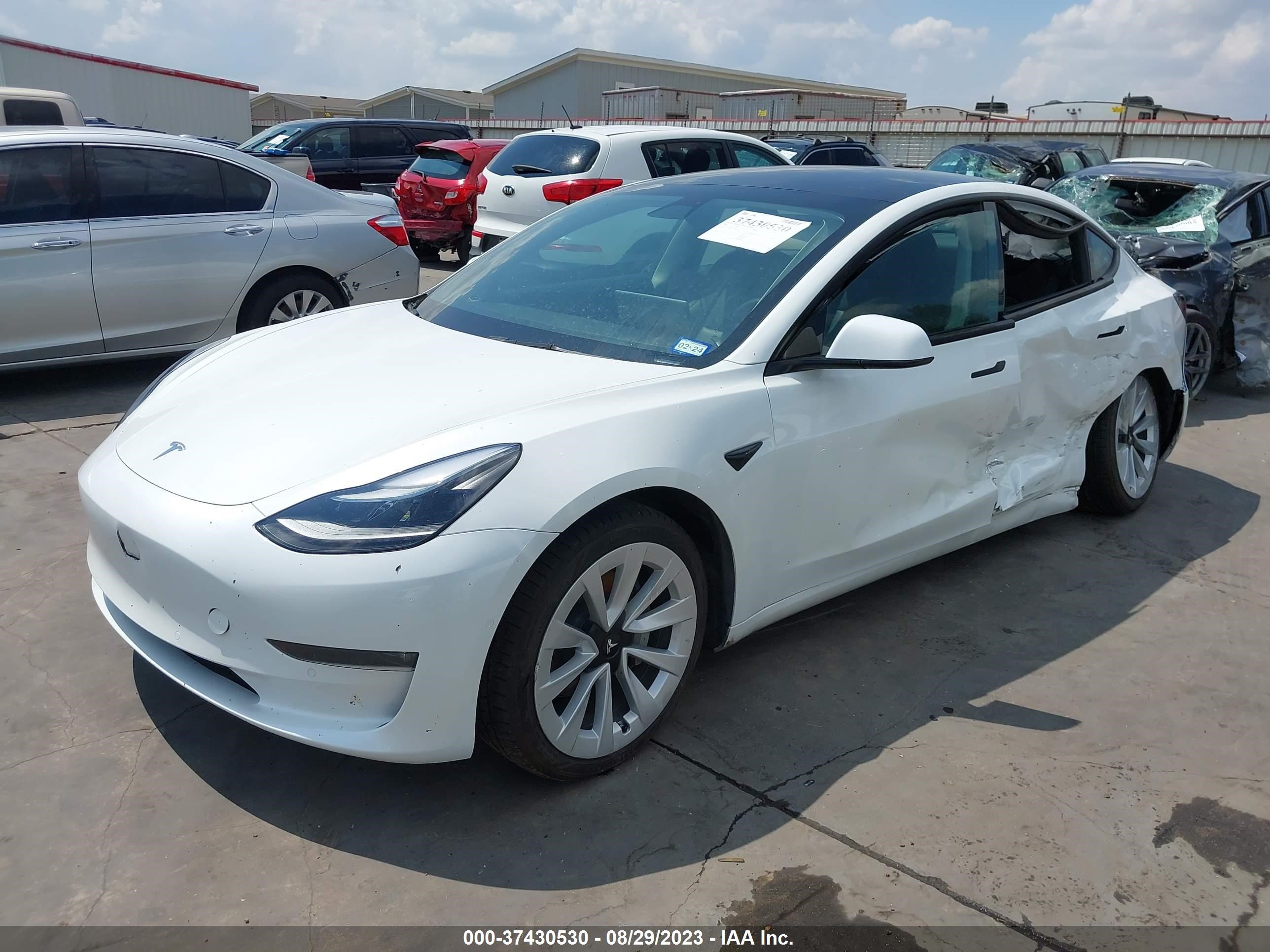 Photo 1 VIN: 5YJ3E1EB8NF129322 - TESLA MODEL 3 