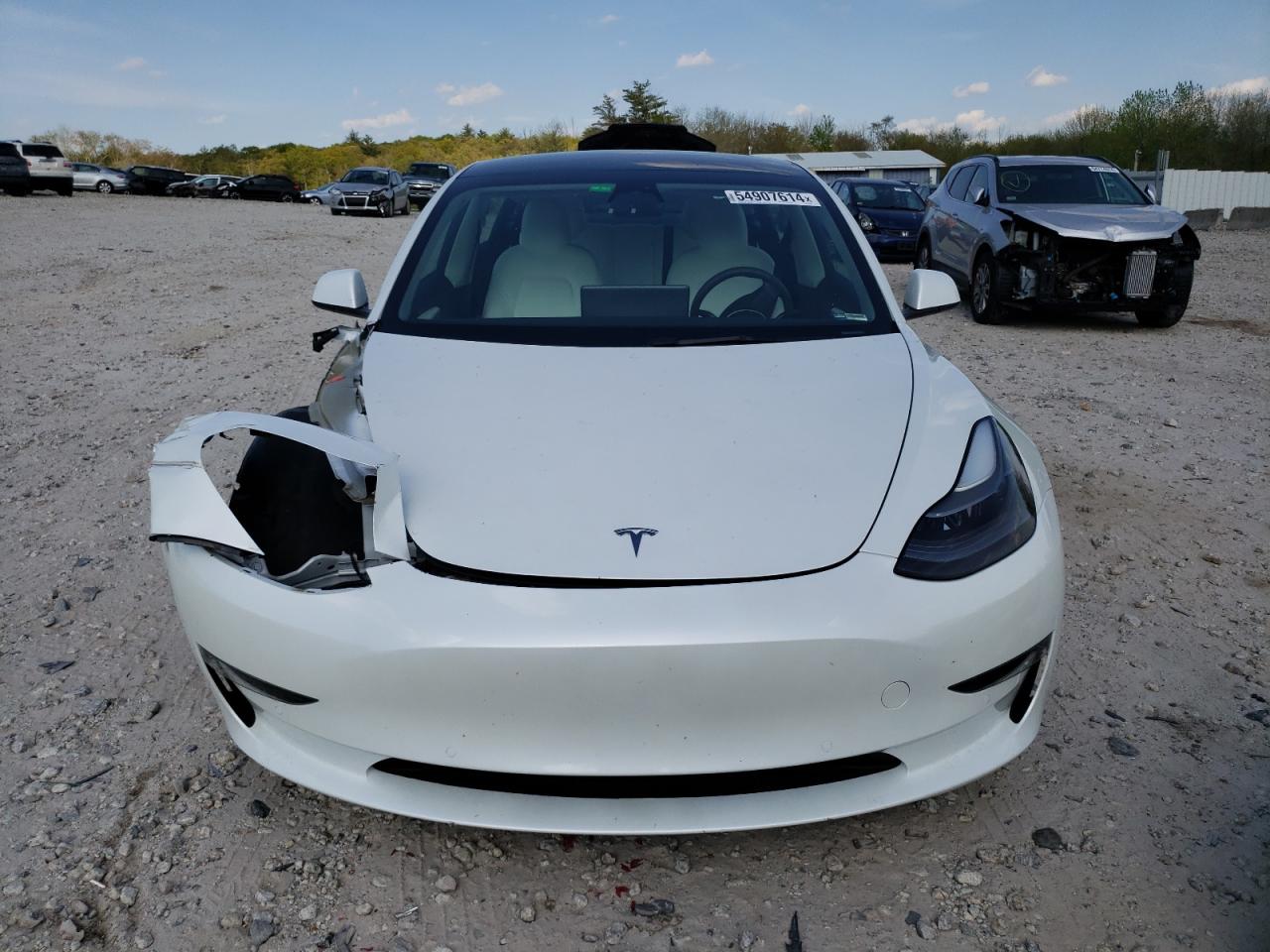 Photo 4 VIN: 5YJ3E1EB8NF182098 - TESLA MODEL 3 