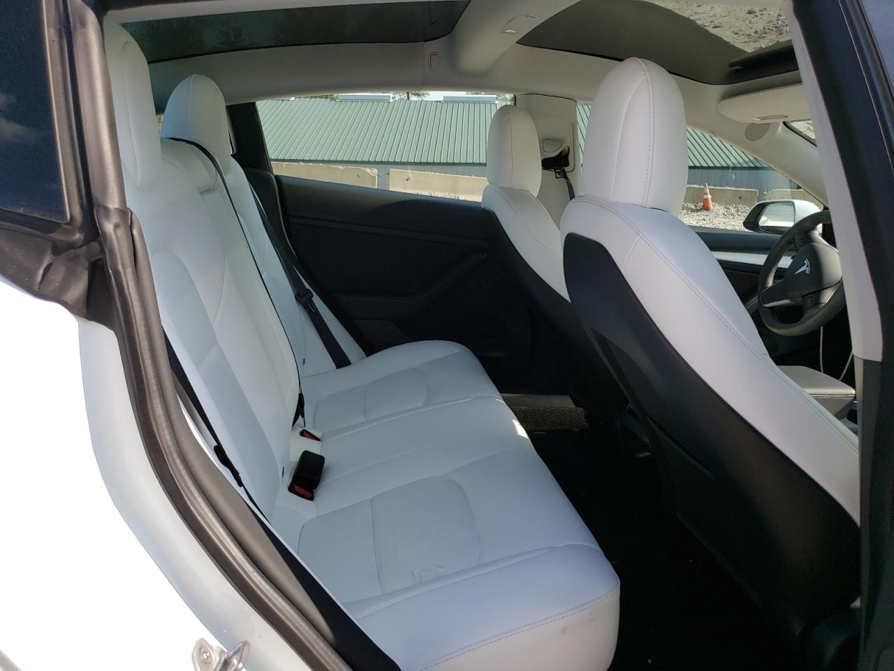 Photo 9 VIN: 5YJ3E1EB8NF182098 - TESLA MODEL 3 