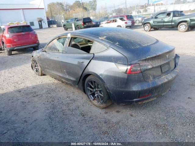 Photo 2 VIN: 5YJ3E1EB8NF203743 - TESLA MODEL 3 