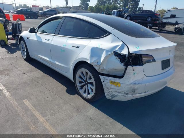 Photo 2 VIN: 5YJ3E1EB8NF212071 - TESLA MODEL 3 