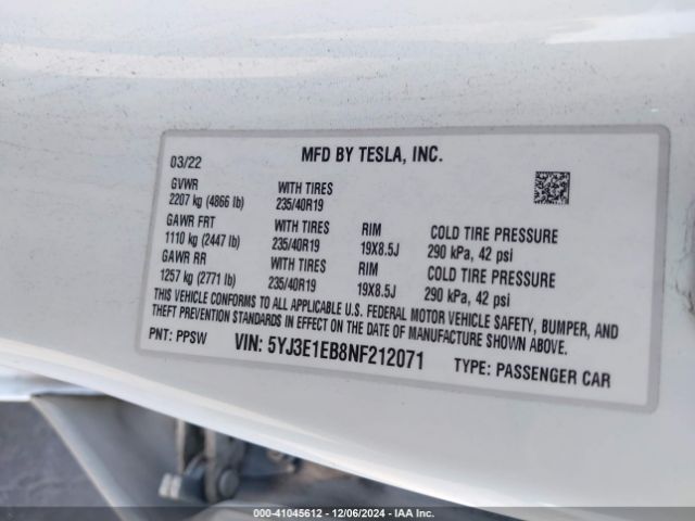 Photo 8 VIN: 5YJ3E1EB8NF212071 - TESLA MODEL 3 