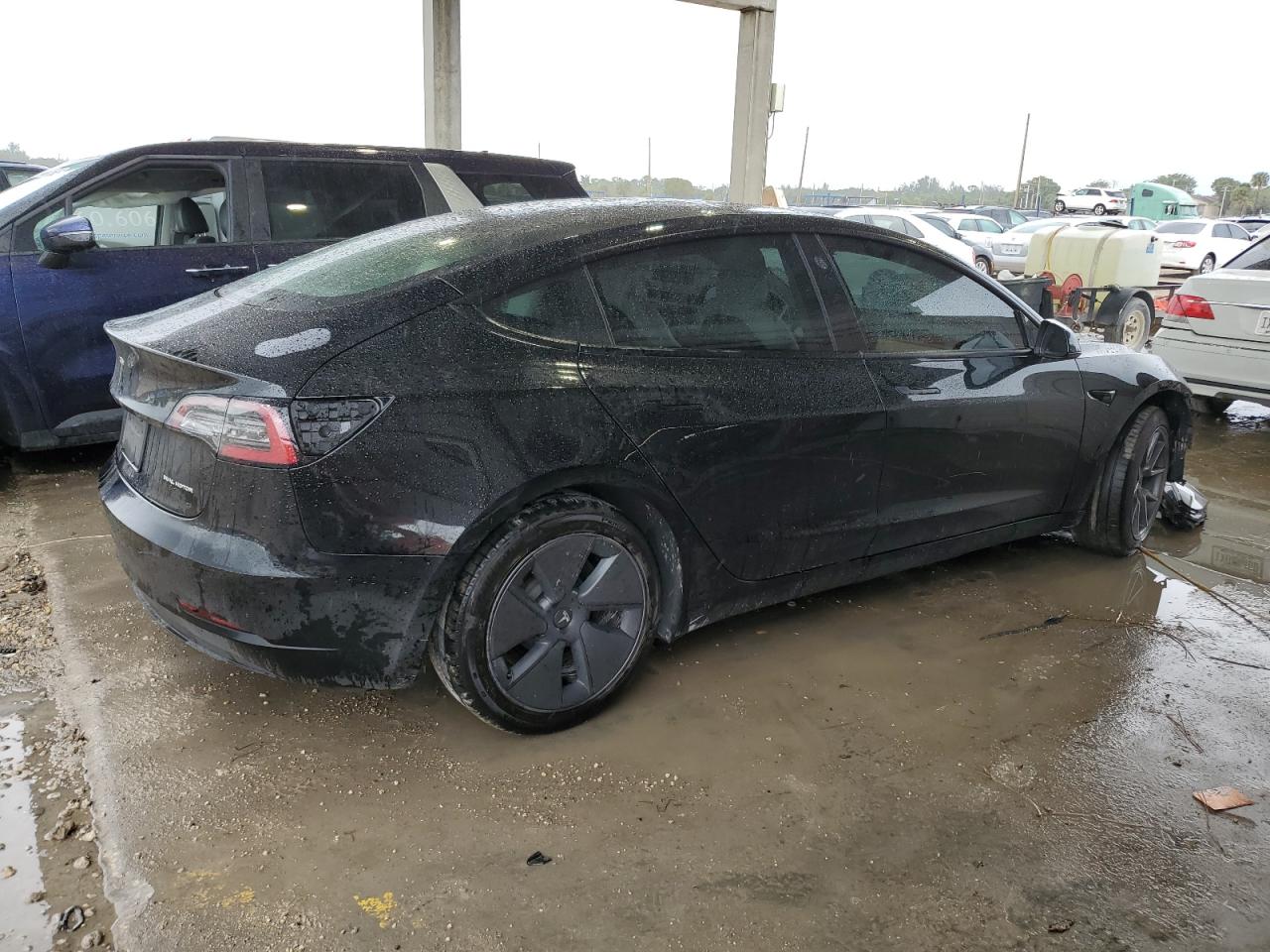 Photo 2 VIN: 5YJ3E1EB8NF233504 - TESLA MODEL 3 