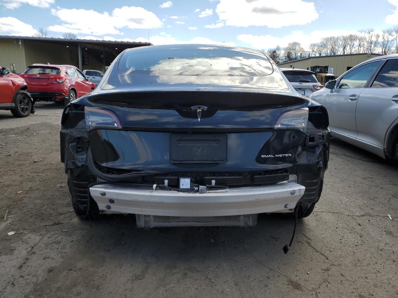 Photo 5 VIN: 5YJ3E1EB8NF249699 - TESLA MODEL 3 