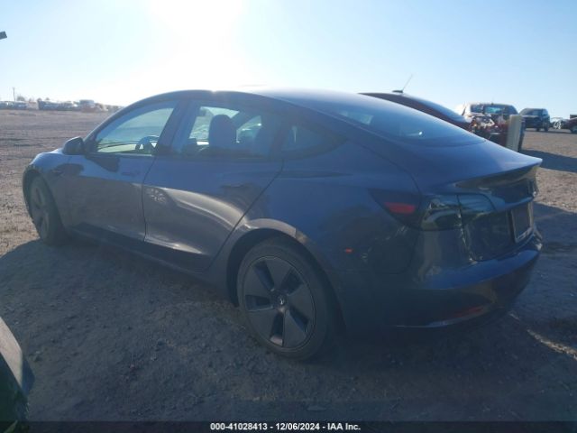 Photo 2 VIN: 5YJ3E1EB8NF255597 - TESLA MODEL 3 