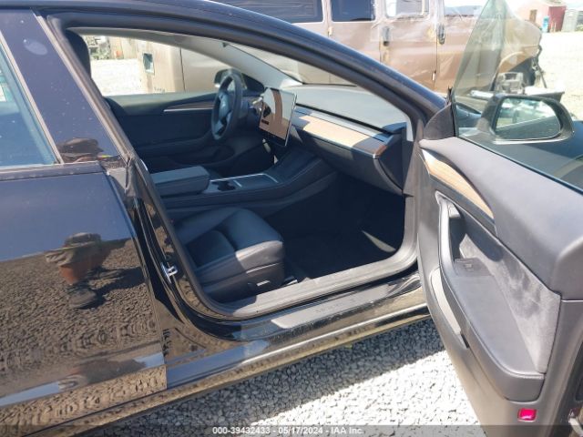 Photo 4 VIN: 5YJ3E1EB8NF264008 - TESLA MODEL 3 