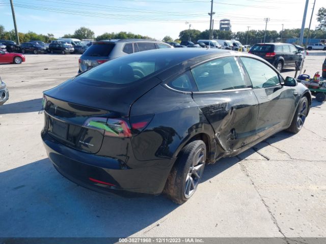 Photo 3 VIN: 5YJ3E1EB8NF328273 - TESLA MODEL 3 