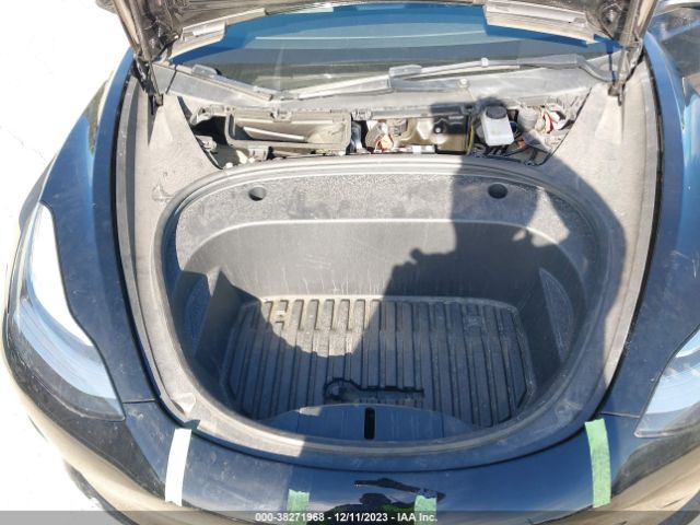 Photo 9 VIN: 5YJ3E1EB8NF328273 - TESLA MODEL 3 