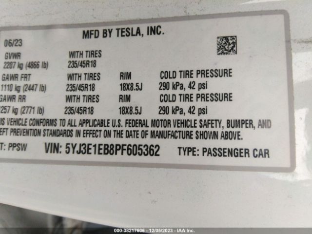 Photo 8 VIN: 5YJ3E1EB8PF605362 - TESLA MODEL 3 