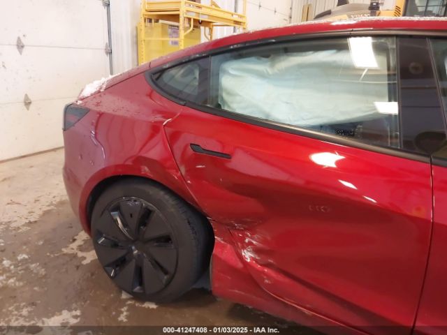 Photo 5 VIN: 5YJ3E1EB8RF722216 - TESLA MODEL 3 