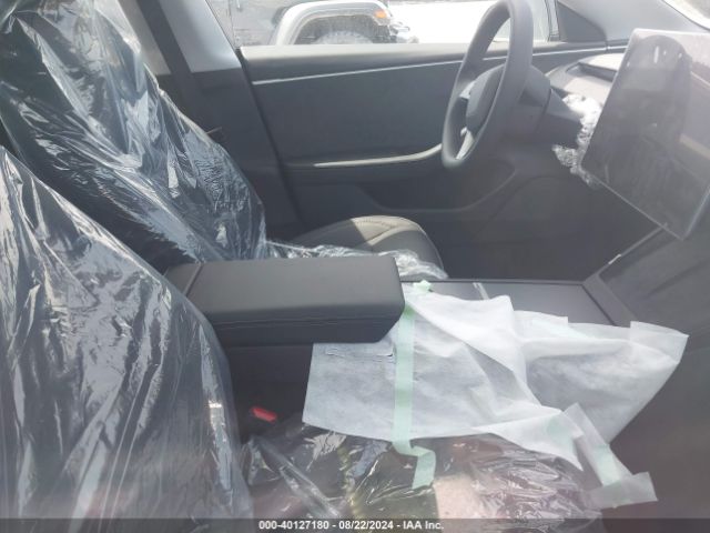 Photo 4 VIN: 5YJ3E1EB8RF795683 - TESLA MODEL 3 