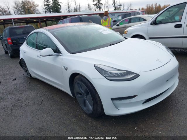 Photo 0 VIN: 5YJ3E1EB9JF054687 - TESLA MODEL 3 