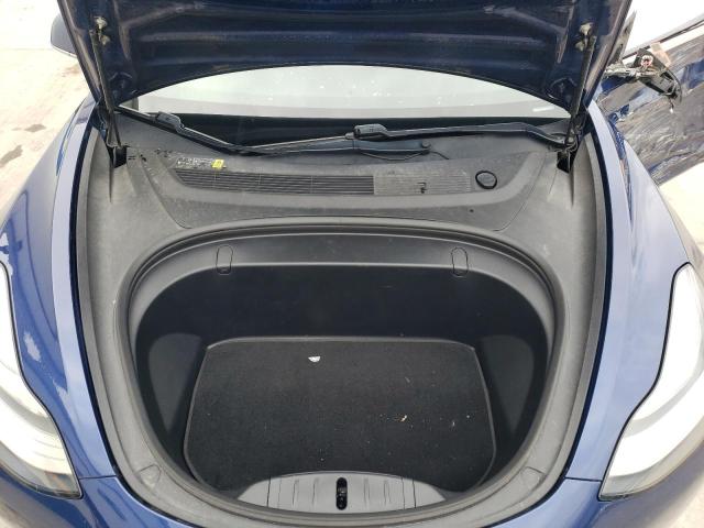 Photo 10 VIN: 5YJ3E1EB9JF064720 - TESLA MODEL 3 