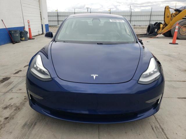 Photo 4 VIN: 5YJ3E1EB9JF064720 - TESLA MODEL 3 