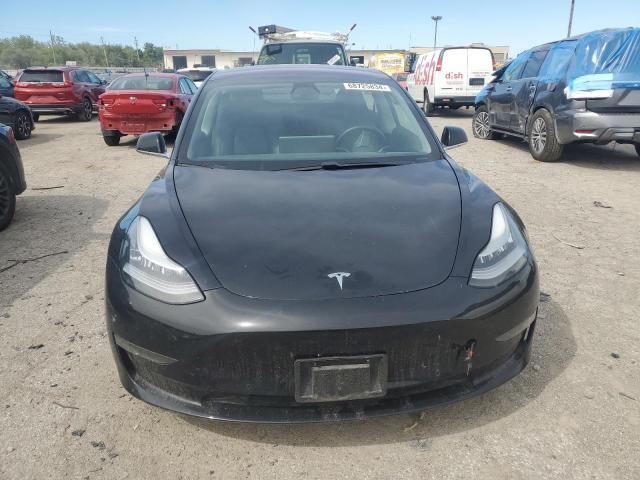 Photo 4 VIN: 5YJ3E1EB9JF068203 - TESLA MODEL 3 