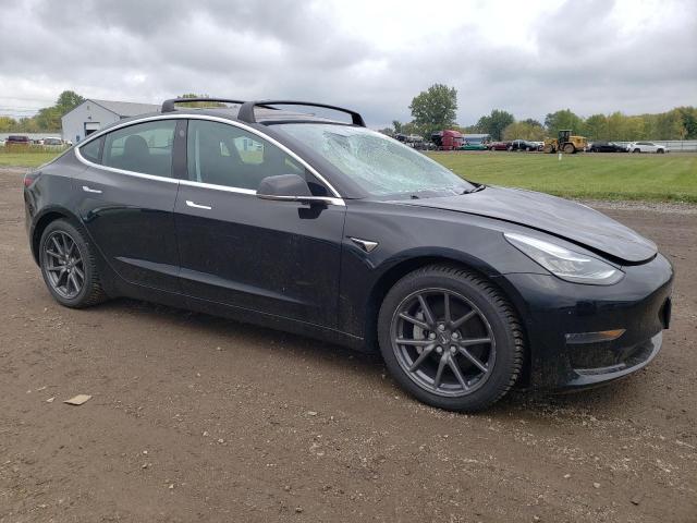 Photo 3 VIN: 5YJ3E1EB9JF068511 - TESLA MODEL 3 