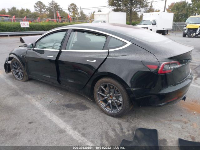 Photo 2 VIN: 5YJ3E1EB9JF072011 - TESLA MODEL 3 