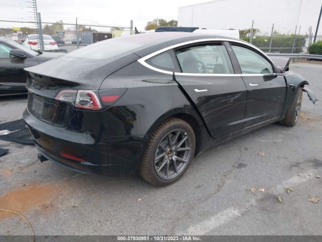 Photo 3 VIN: 5YJ3E1EB9JF072011 - TESLA MODEL 3 