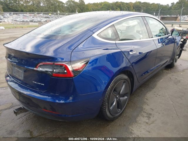 Photo 3 VIN: 5YJ3E1EB9JF086121 - TESLA MODEL 3 