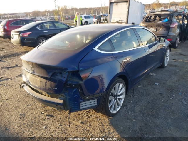 Photo 3 VIN: 5YJ3E1EB9JF088158 - TESLA MODEL 3 