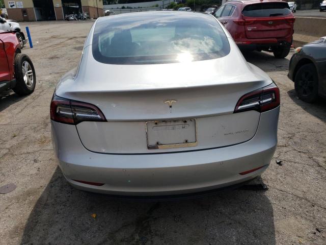 Photo 5 VIN: 5YJ3E1EB9JF104519 - TESLA MODEL 3 