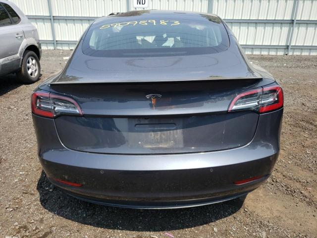 Photo 5 VIN: 5YJ3E1EB9JF105749 - TESLA MODEL 3 