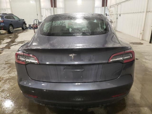 Photo 5 VIN: 5YJ3E1EB9JF113995 - TESLA MODEL 3 