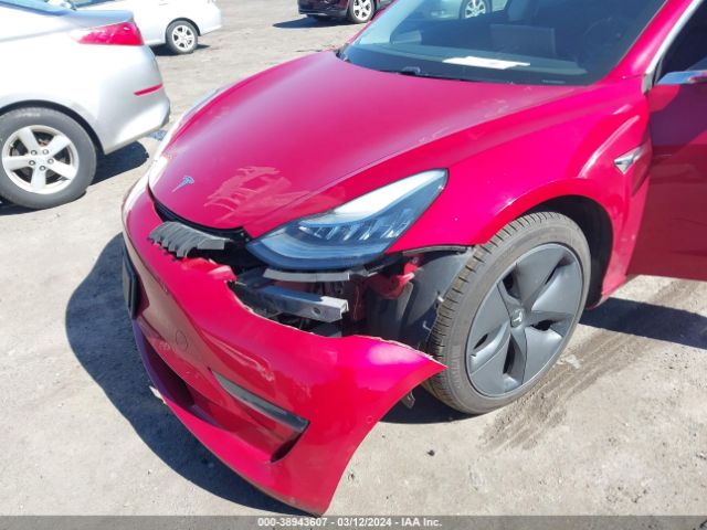 Photo 5 VIN: 5YJ3E1EB9JF114645 - TESLA MODEL 3 