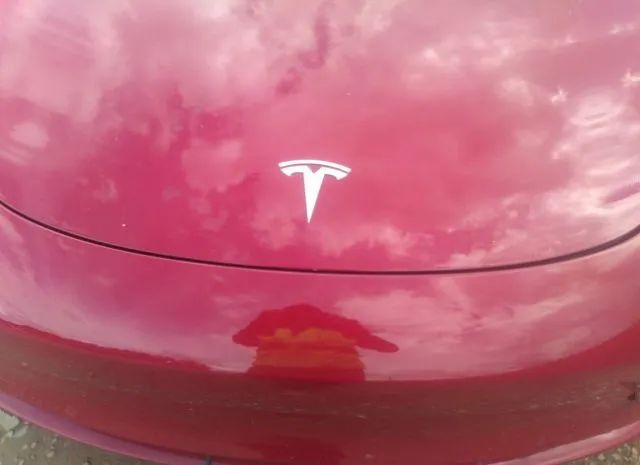 Photo 9 VIN: 5YJ3E1EB9JF130232 - TESLA MODEL 3 