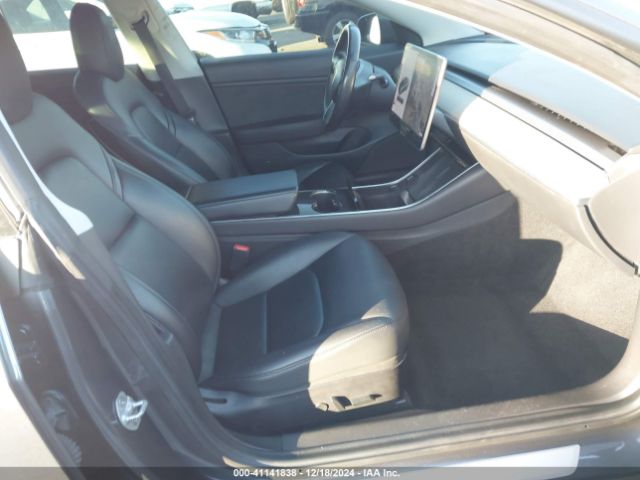 Photo 4 VIN: 5YJ3E1EB9KF191825 - TESLA MODEL 3 