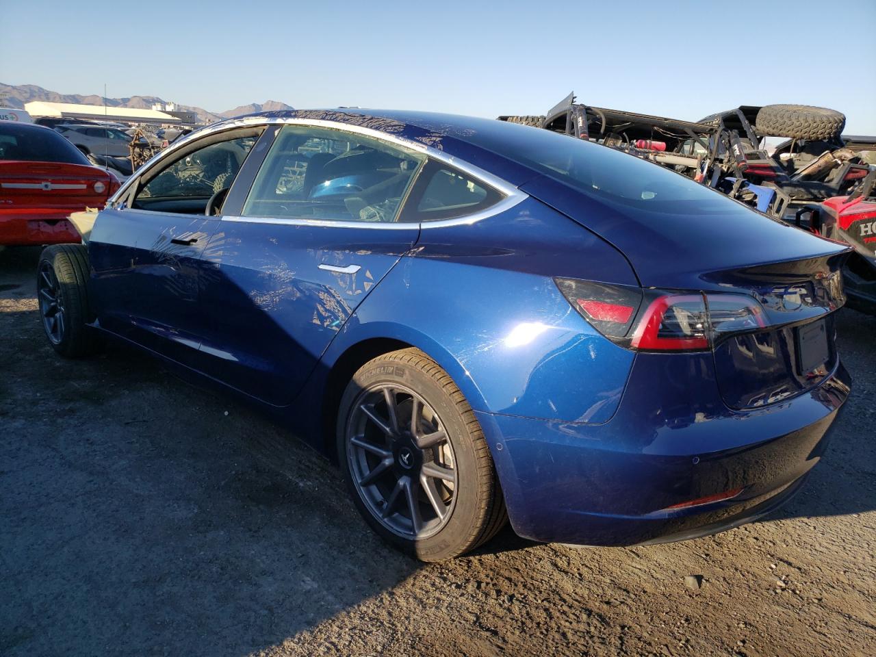 Photo 1 VIN: 5YJ3E1EB9KF210857 - TESLA MODEL 3 