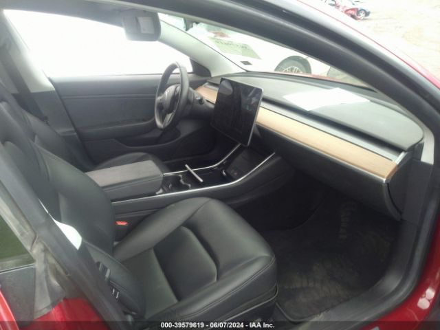 Photo 4 VIN: 5YJ3E1EB9KF387201 - TESLA MODEL 3 