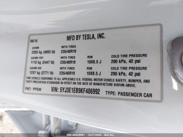 Photo 8 VIN: 5YJ3E1EB9KF406992 - TESLA MODEL 3 