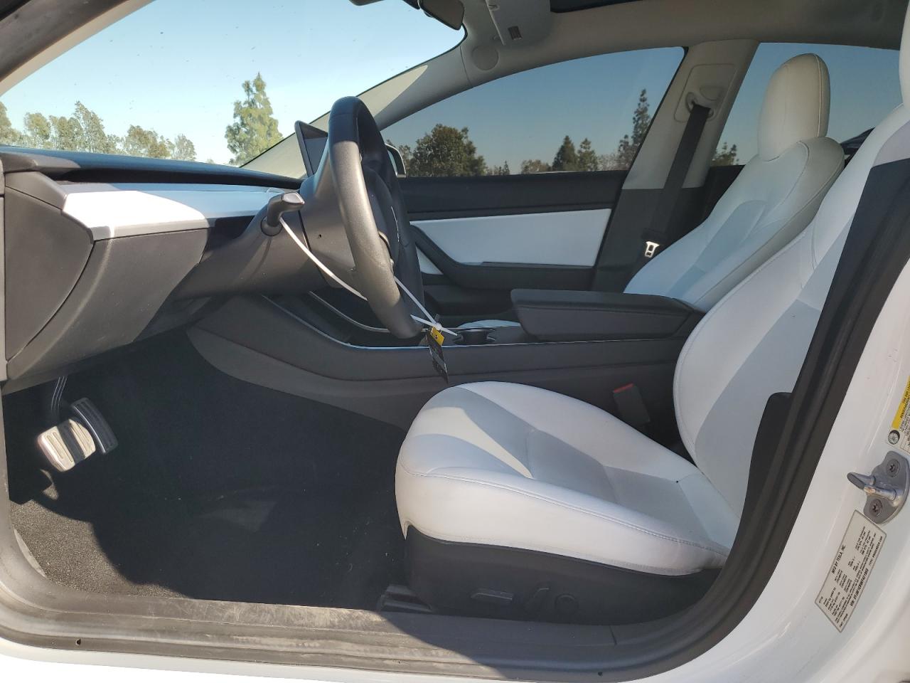 Photo 6 VIN: 5YJ3E1EB9KF421959 - TESLA MODEL 3 