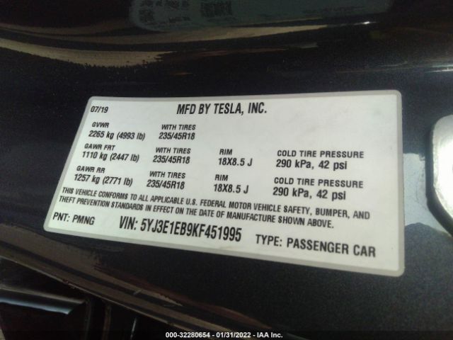 Photo 8 VIN: 5YJ3E1EB9KF451995 - TESLA MODEL 3 