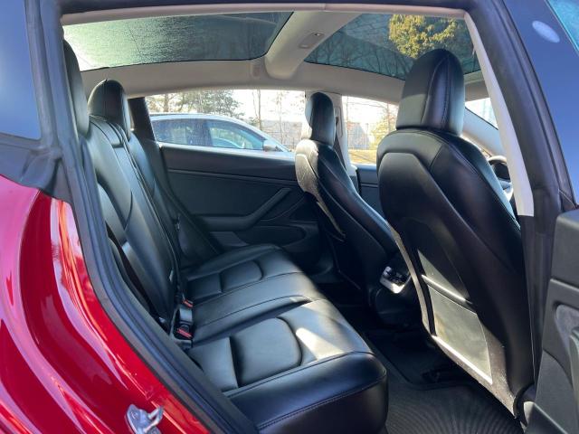 Photo 5 VIN: 5YJ3E1EB9KF453729 - TESLA MODEL 3 